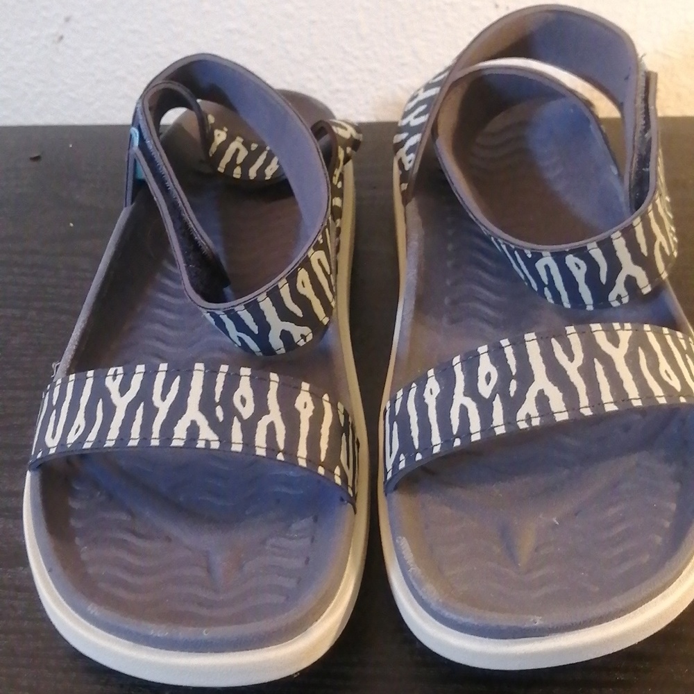 Native sandals